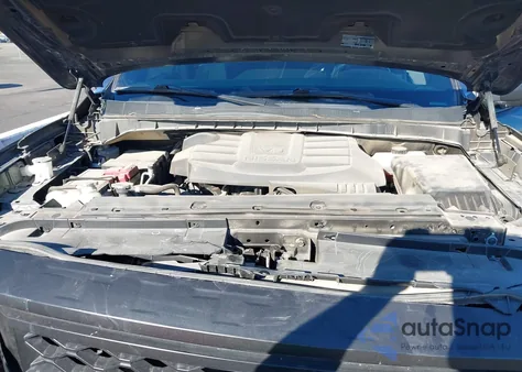 2021 Nissan Titan Pro-4X 4X4 из США, поврежденный, VIN 1N6AA1ED1MN526145